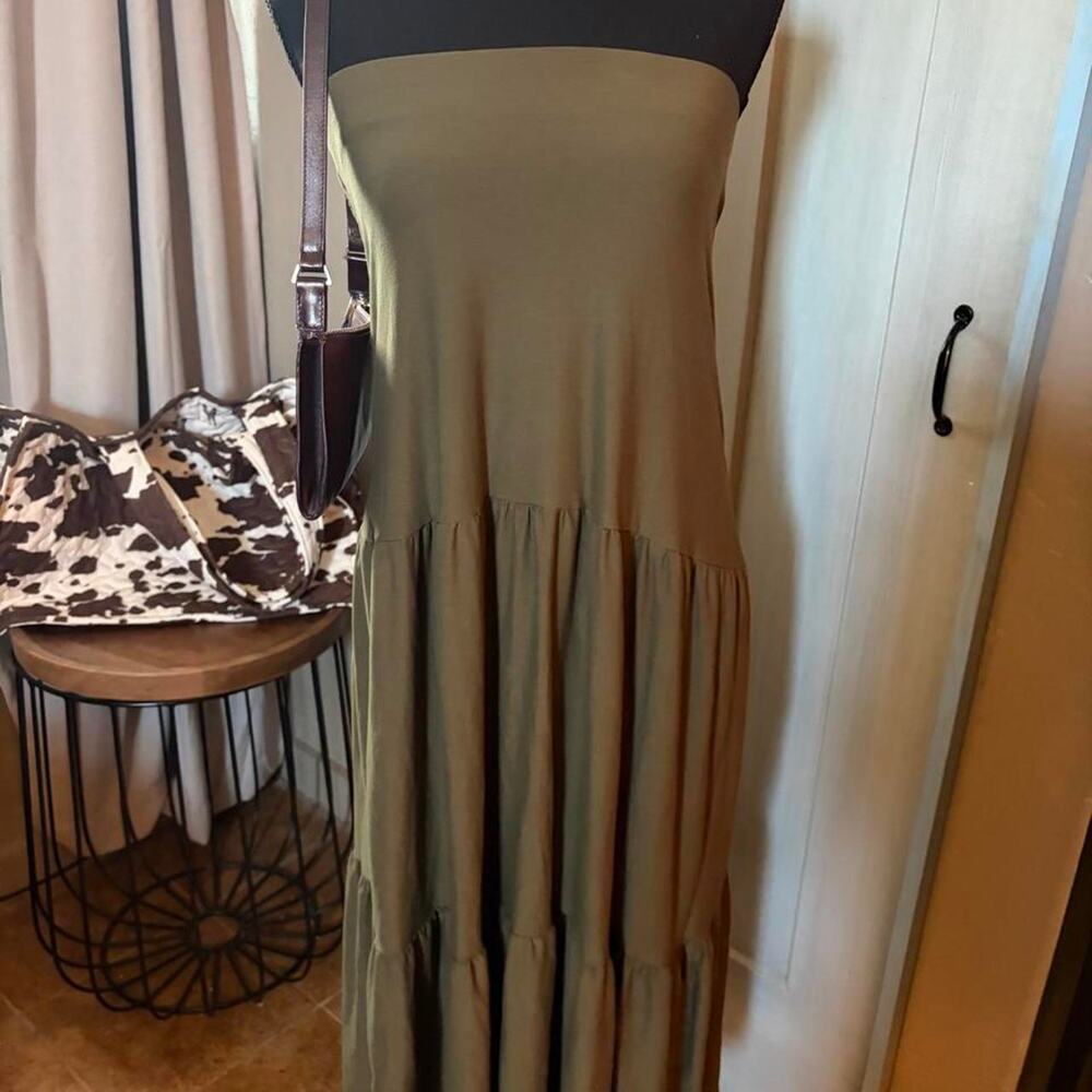 Derek heart olive green tiered
